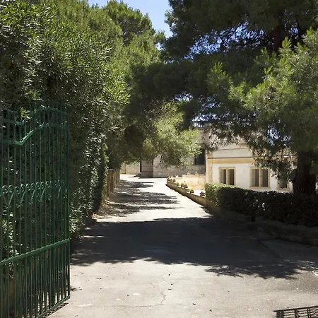 Leone Maggio * Santa Maria di Leuca