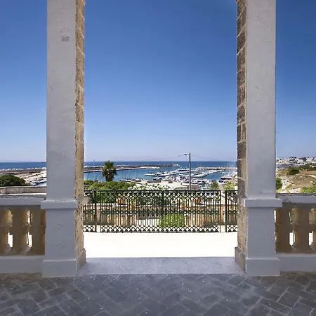 Leone Maggio Villa