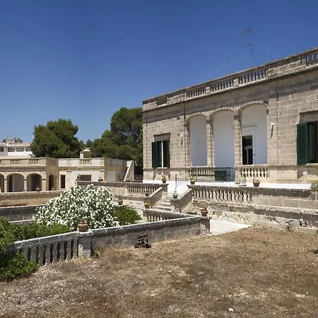 Leone Maggio Villa Santa Maria di Leuca