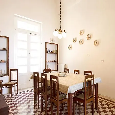 Villa Leone Maggio